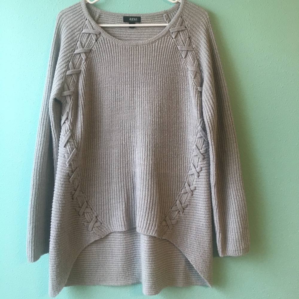 Short/long Sweater